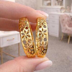 Gold earrings hoops, 1.25 inches, floral design, hypoallergenic